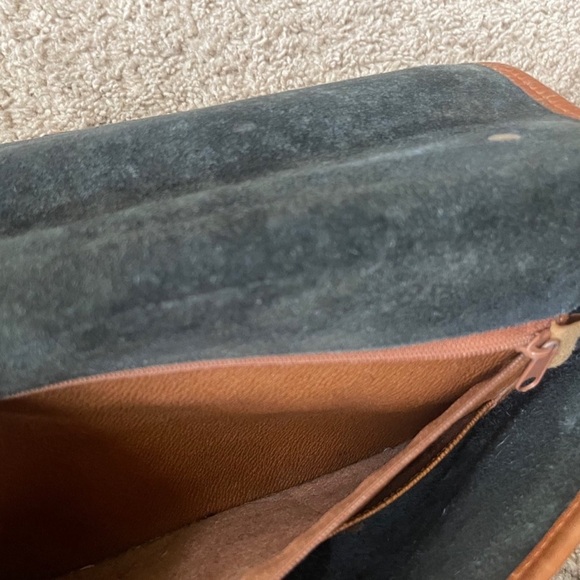 Vintage 90s Dooney & Bourke Off Black and Brown Messenger Bag with Flap Closure - Picture 10 of 11